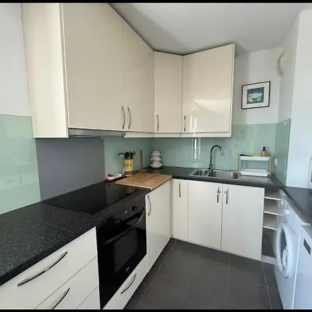 Le Refuge Du Sud Apartman *